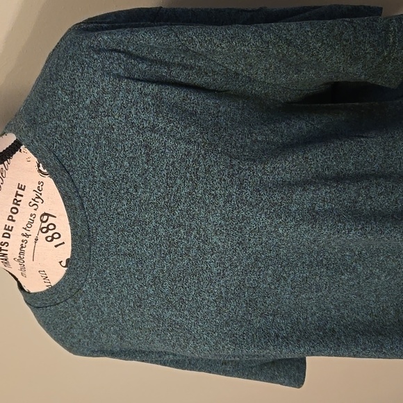 Green Tee - Picture 6 of 6